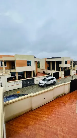4bdrm Duplex in Ga Odumase, Pokuase for sale