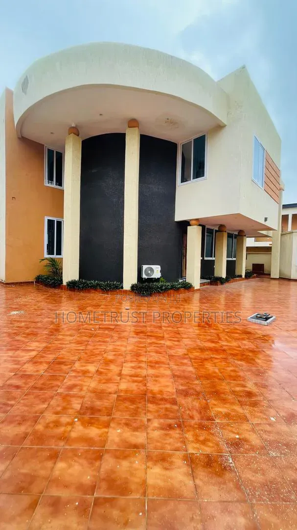 4bdrm Duplex in Ga Odumase, Pokuase for sale