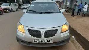 Pontiac Vibe 1.8L 2009 Silver