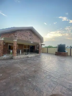3bdrm House in Pleasantplaces And, Oyarifa for sale