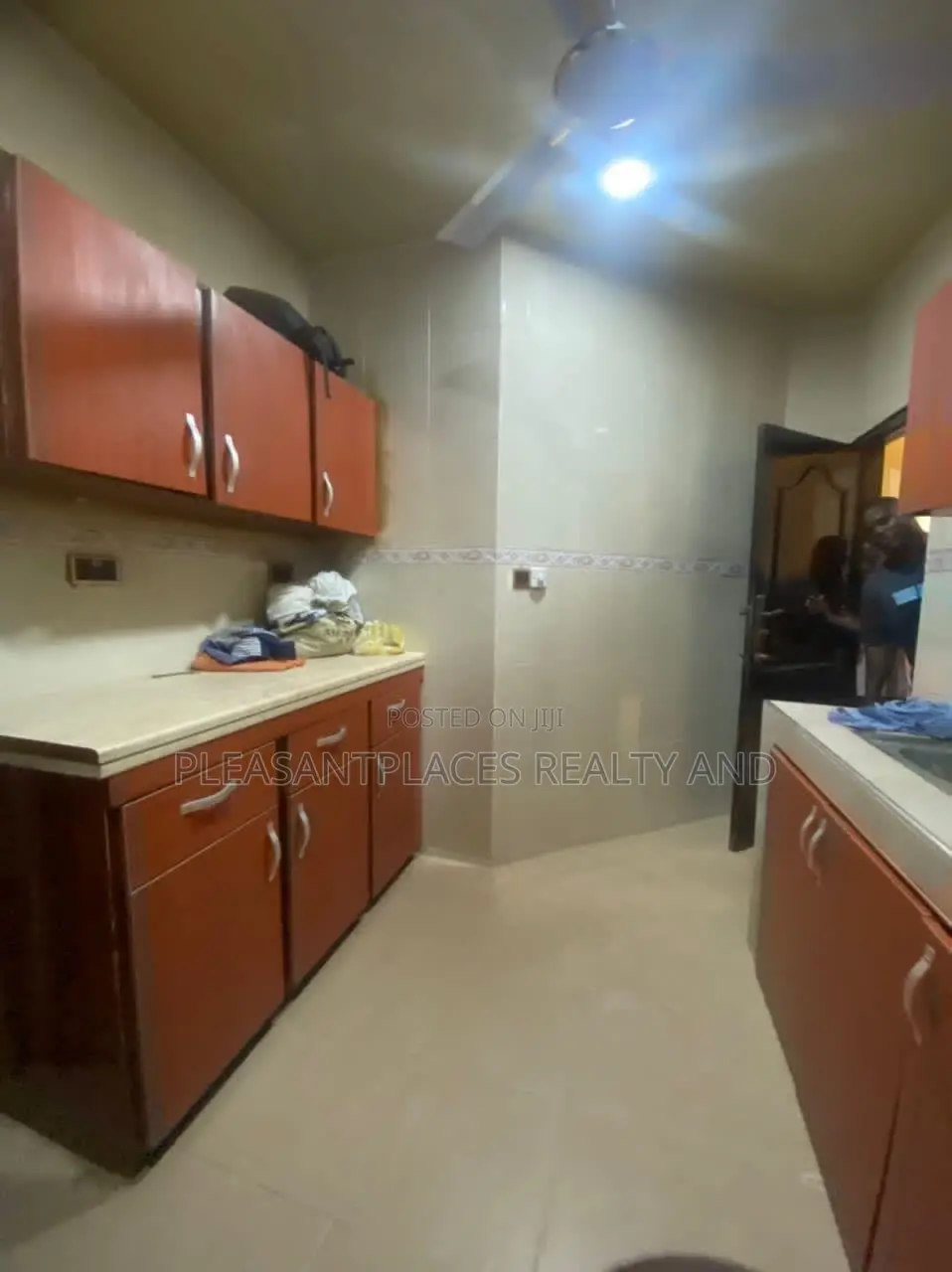 3bdrm House in Pleasantplaces And, Oyarifa for sale