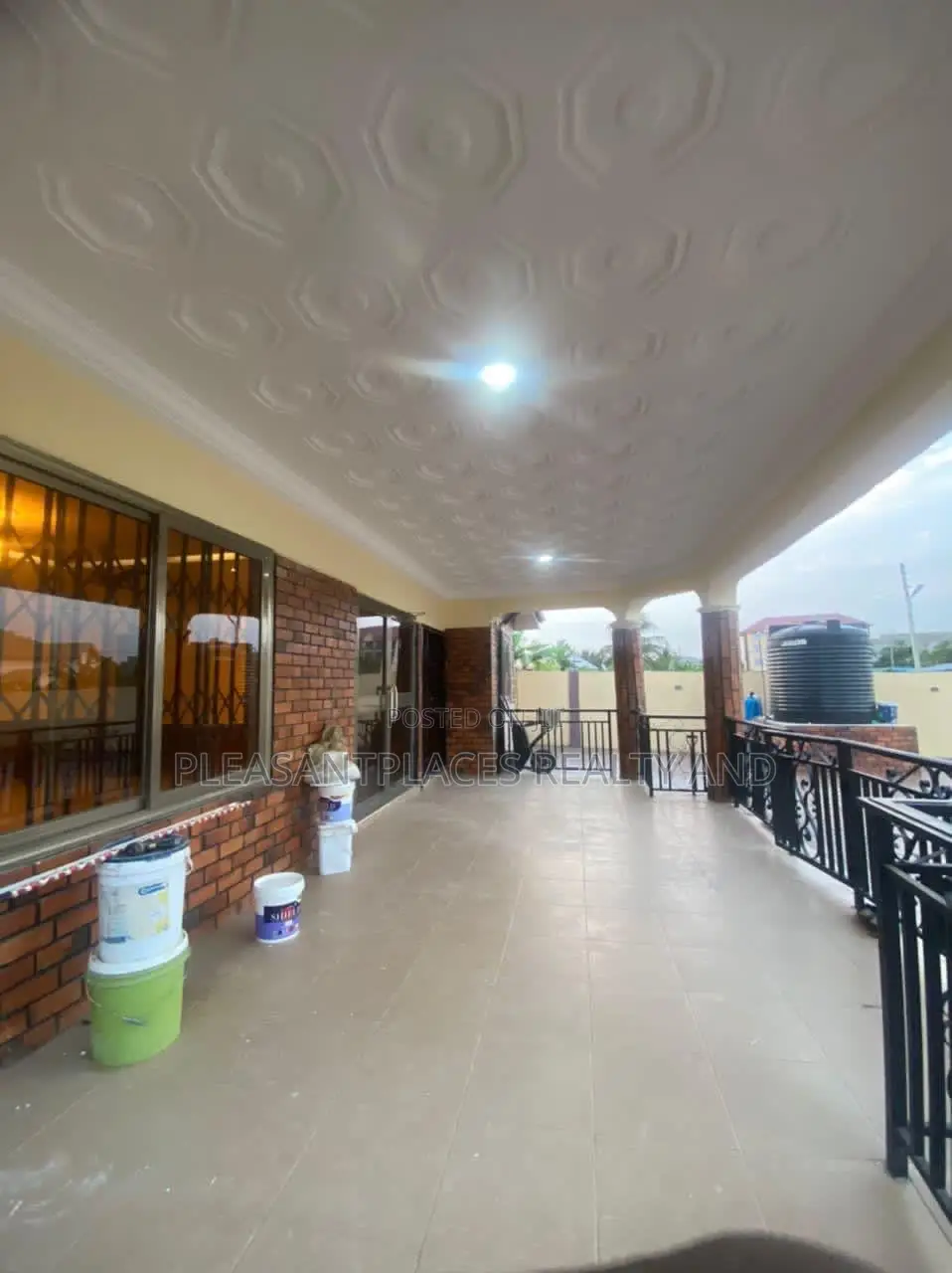 3bdrm House in Pleasantplaces And, Oyarifa for sale