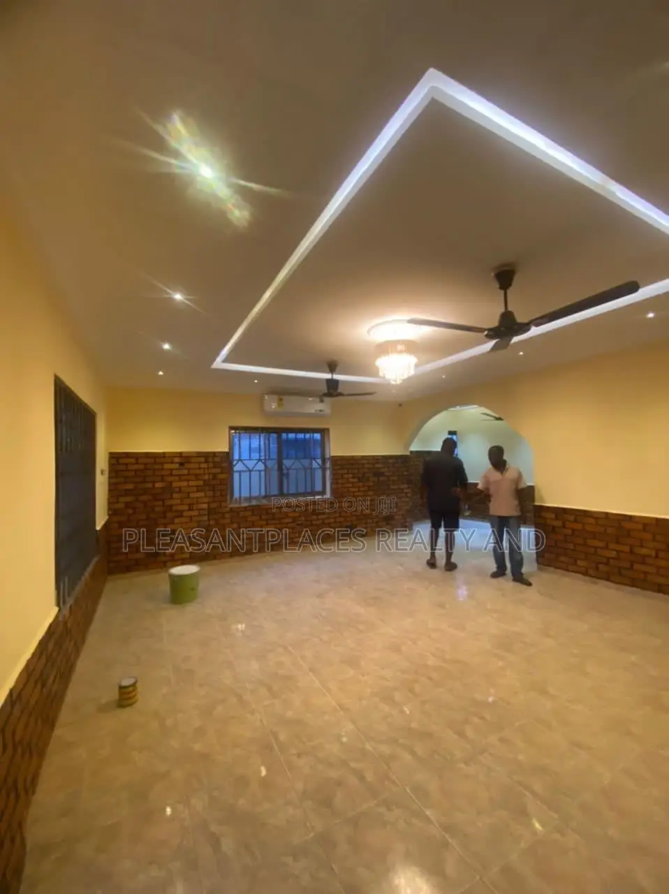 3bdrm House in Pleasantplaces And, Oyarifa for sale