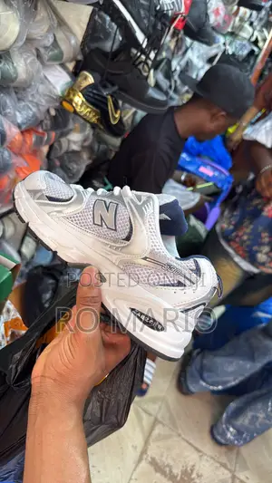 New Balance 530