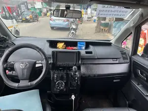Toyota TownAce 2013 Black