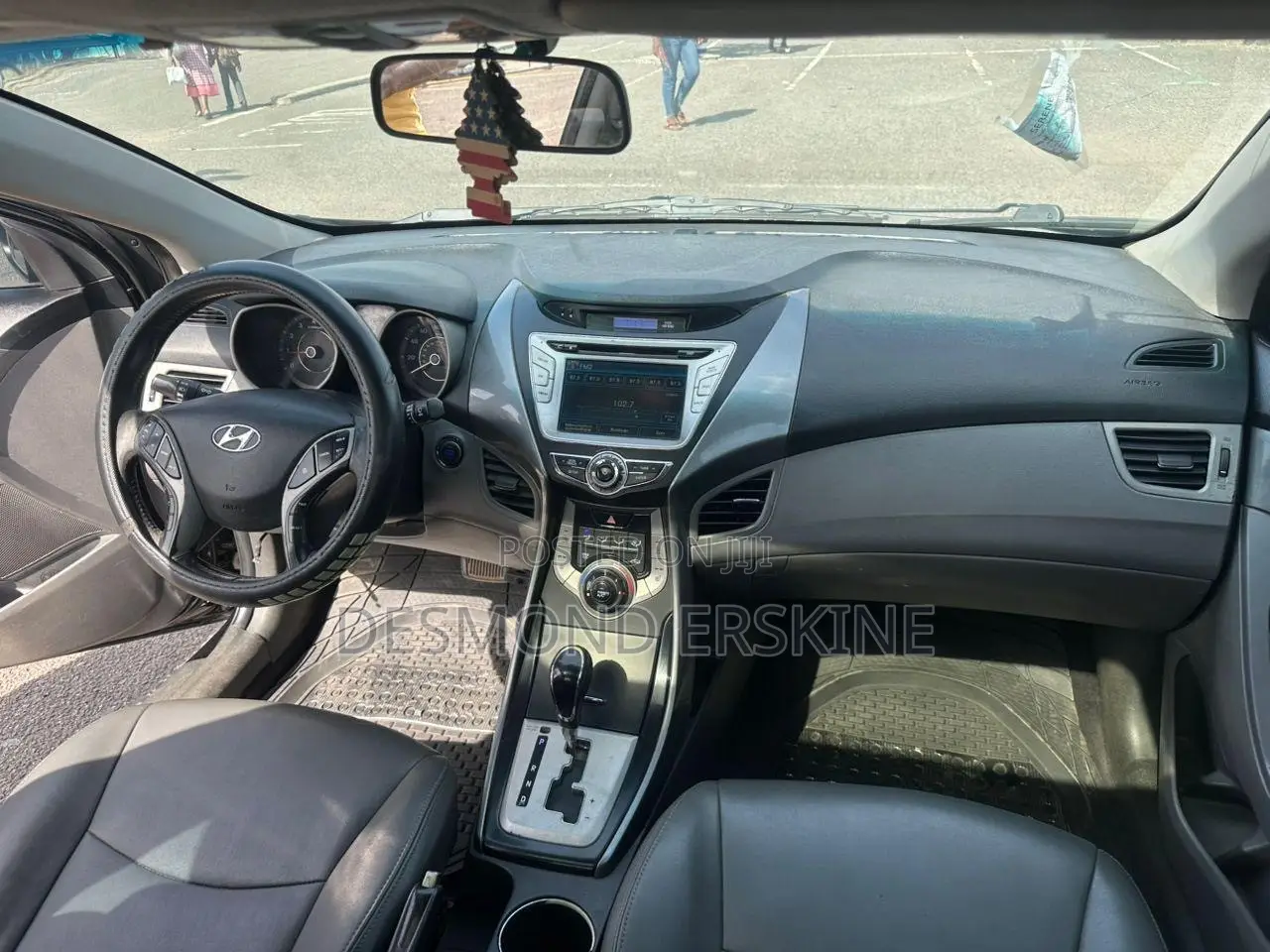 Hyundai Elantra GLS Sedan FWD (1.8L 4cyl 6A) 2013 Silver