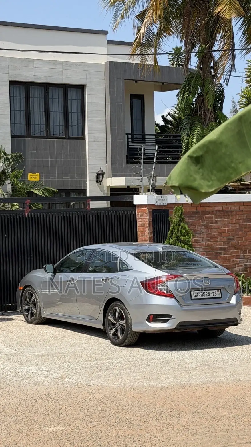 Honda Civic Touring Sedan 2018 Silver