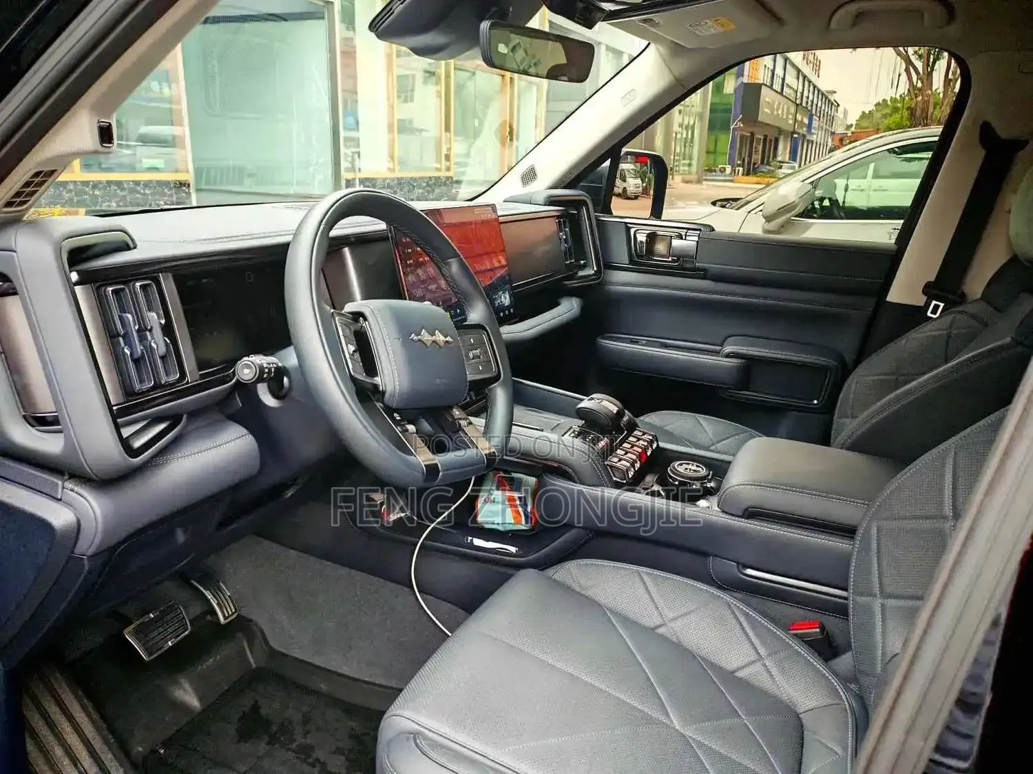 BYD Leopard 5 2025 Black