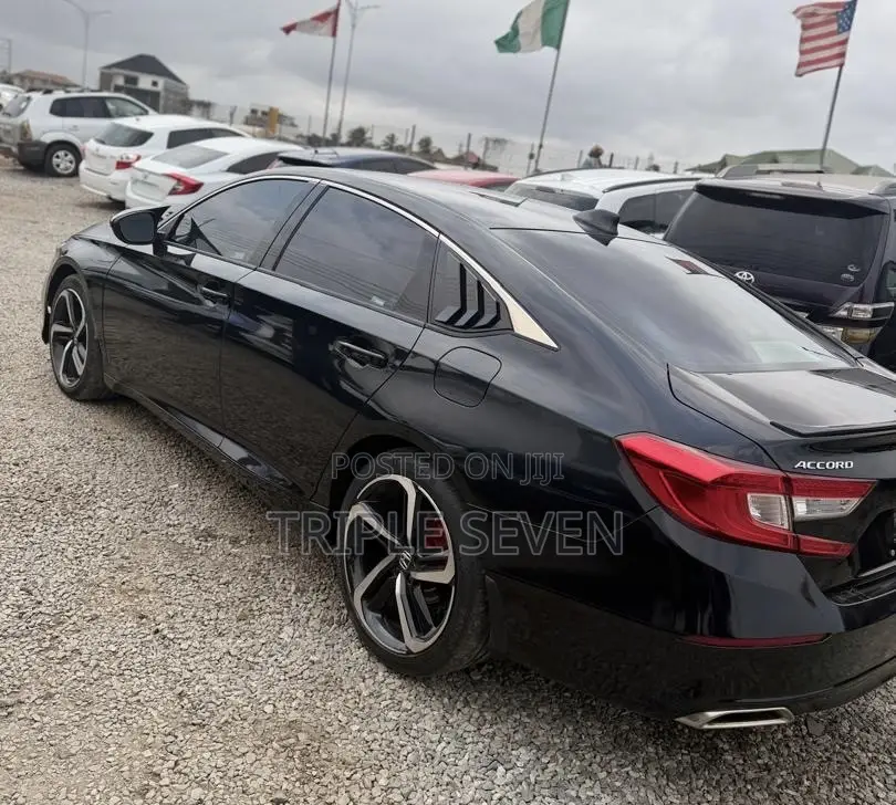 Honda Accord Sport 2.0T 2022 Black