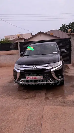 Mitsubishi Outlander SE FWD 2019 Black