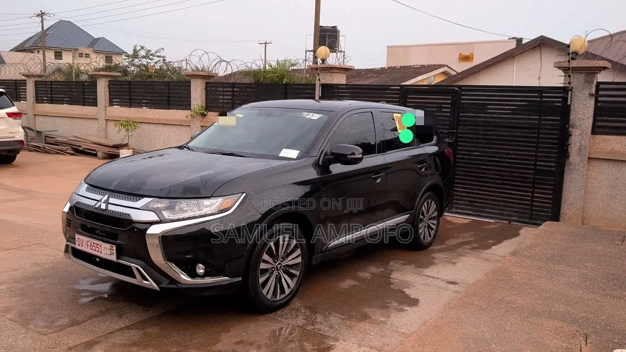 Mitsubishi Outlander SE FWD 2019 Black