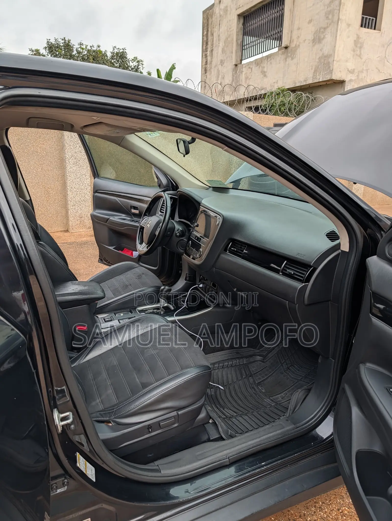 Mitsubishi Outlander SE FWD 2019 Black