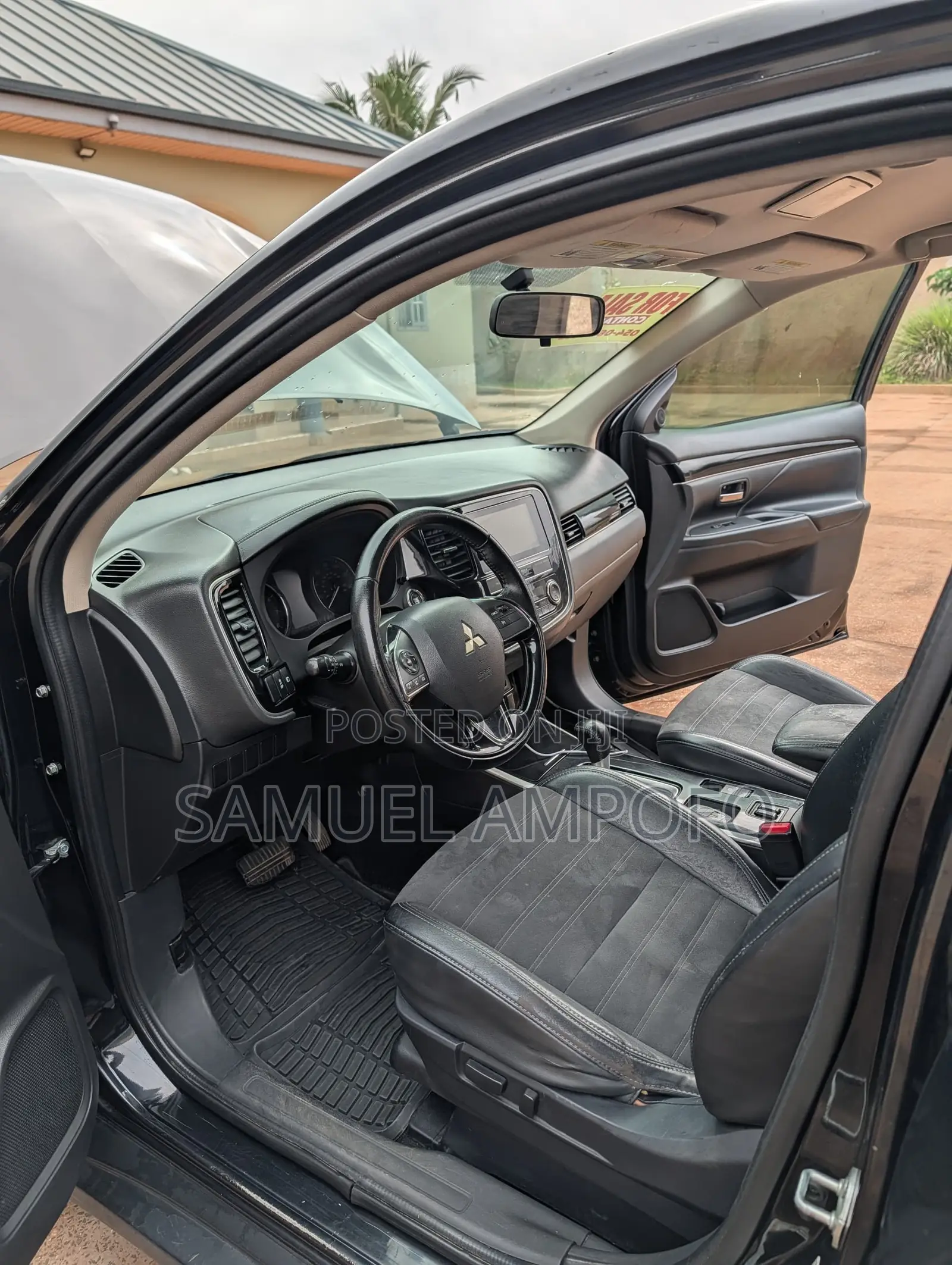 Mitsubishi Outlander SE FWD 2019 Black