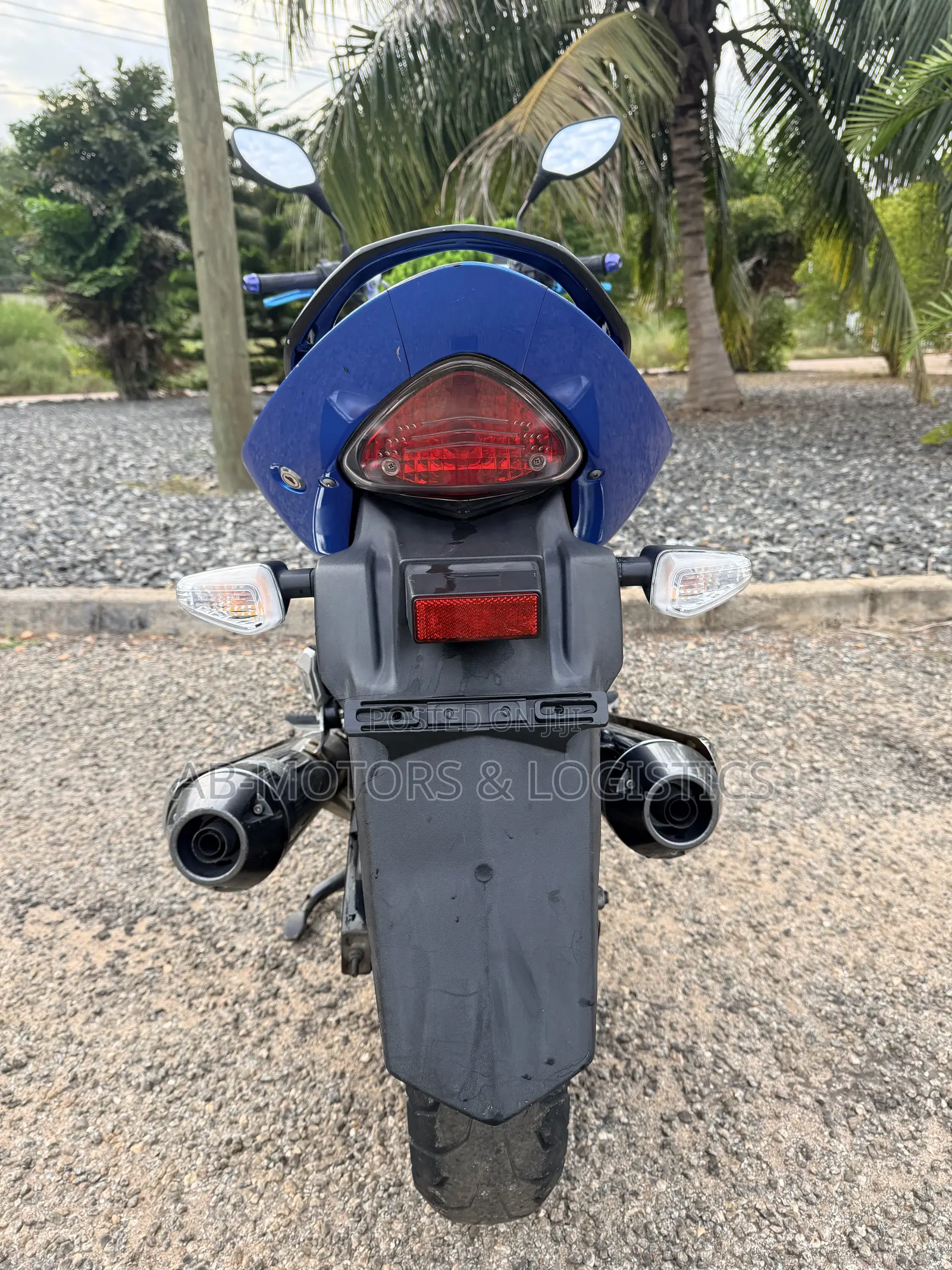Suzuki GSR 2019 Blue