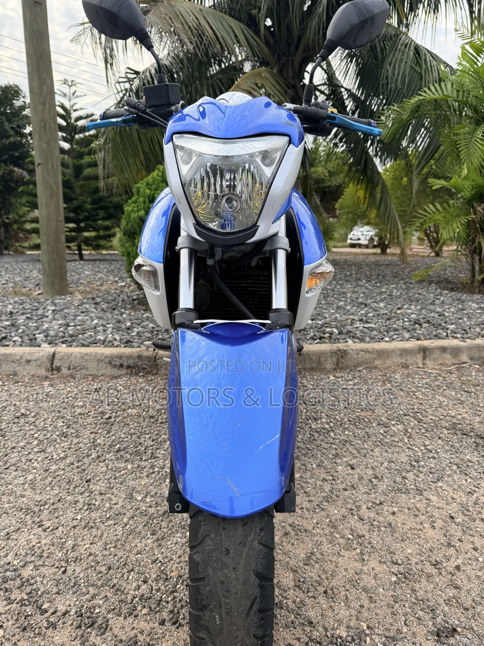 Suzuki GSR 2019 Blue