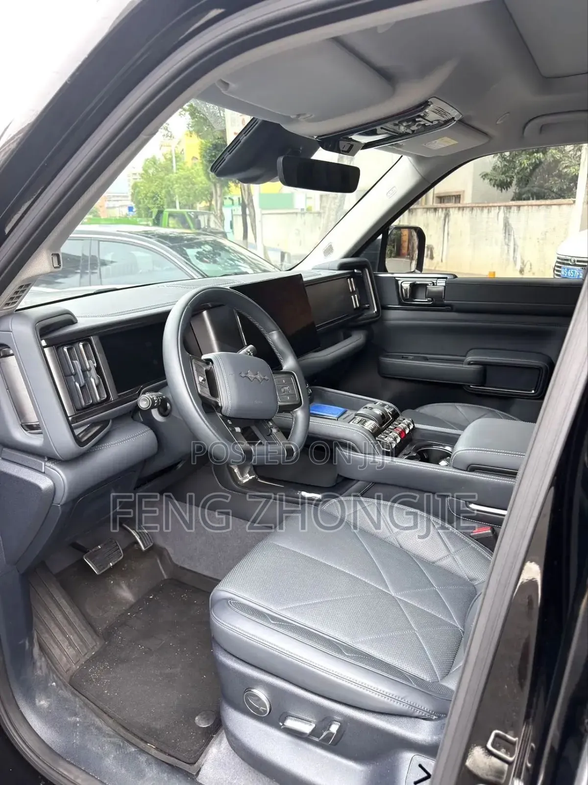 BYD Leopard 5 2025 Black