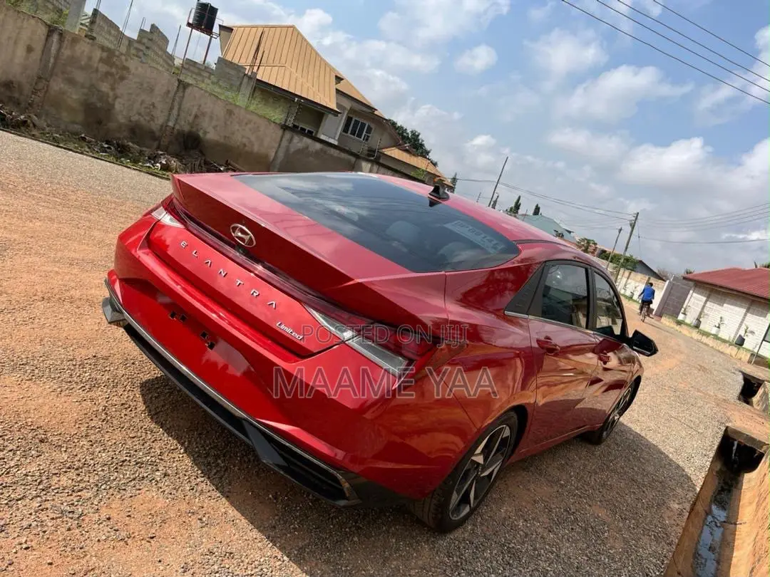 Hyundai Elantra Limited 2021 Red