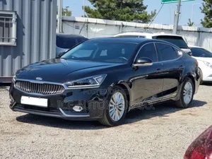 Kia Cadenza 2017 Black