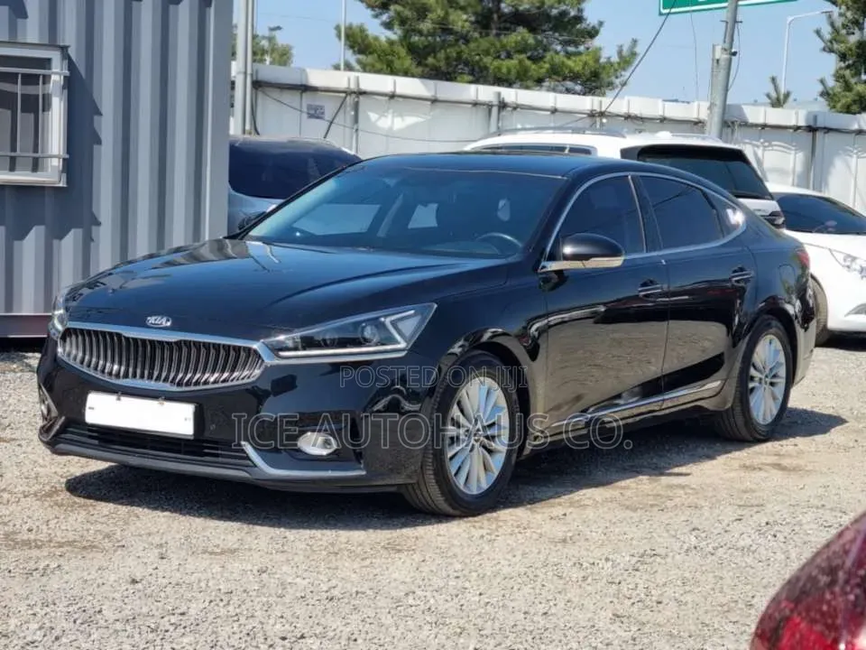 Kia Cadenza 2017 Black