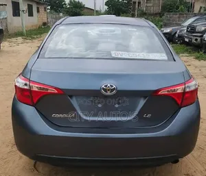 Toyota Corolla 2016 Gray