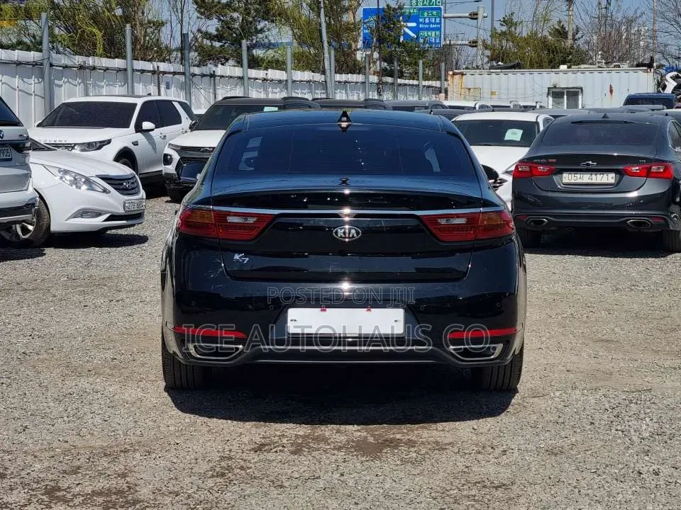 Kia Cadenza 2017 Black