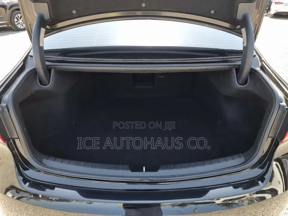 Kia Cadenza 2017 Black
