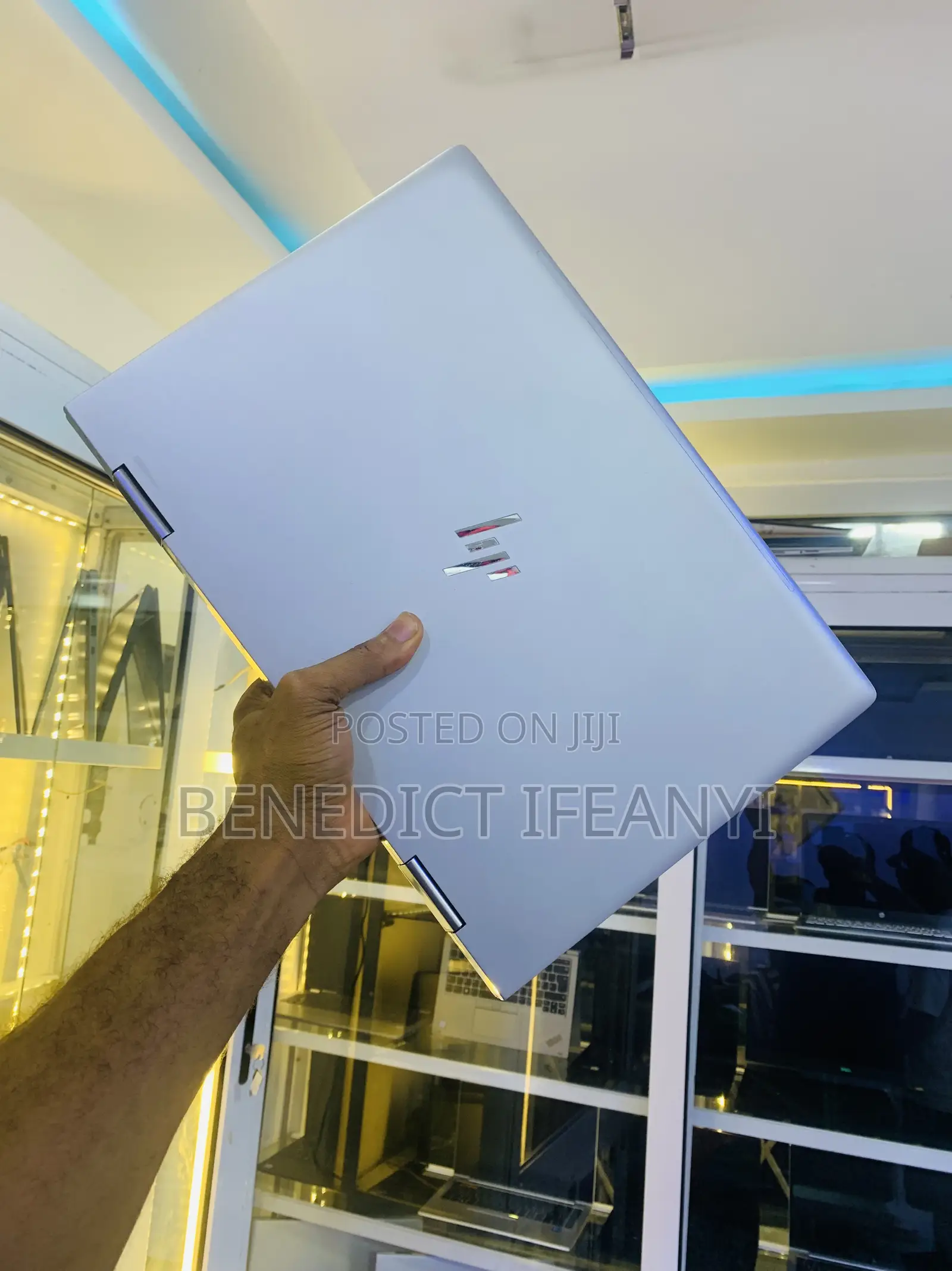 Laptop HP Envy 15-ep0xxx 16GB Intel Core i7 SSD 256GB