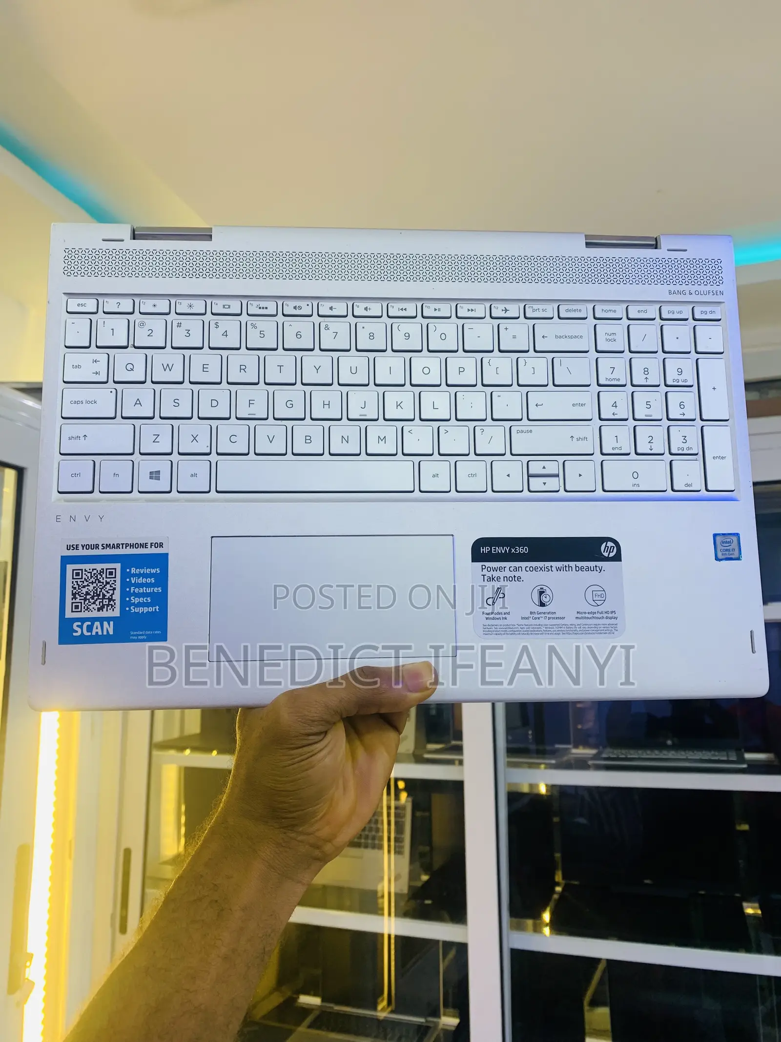 Laptop HP Envy 15-ep0xxx 16GB Intel Core i7 SSD 256GB