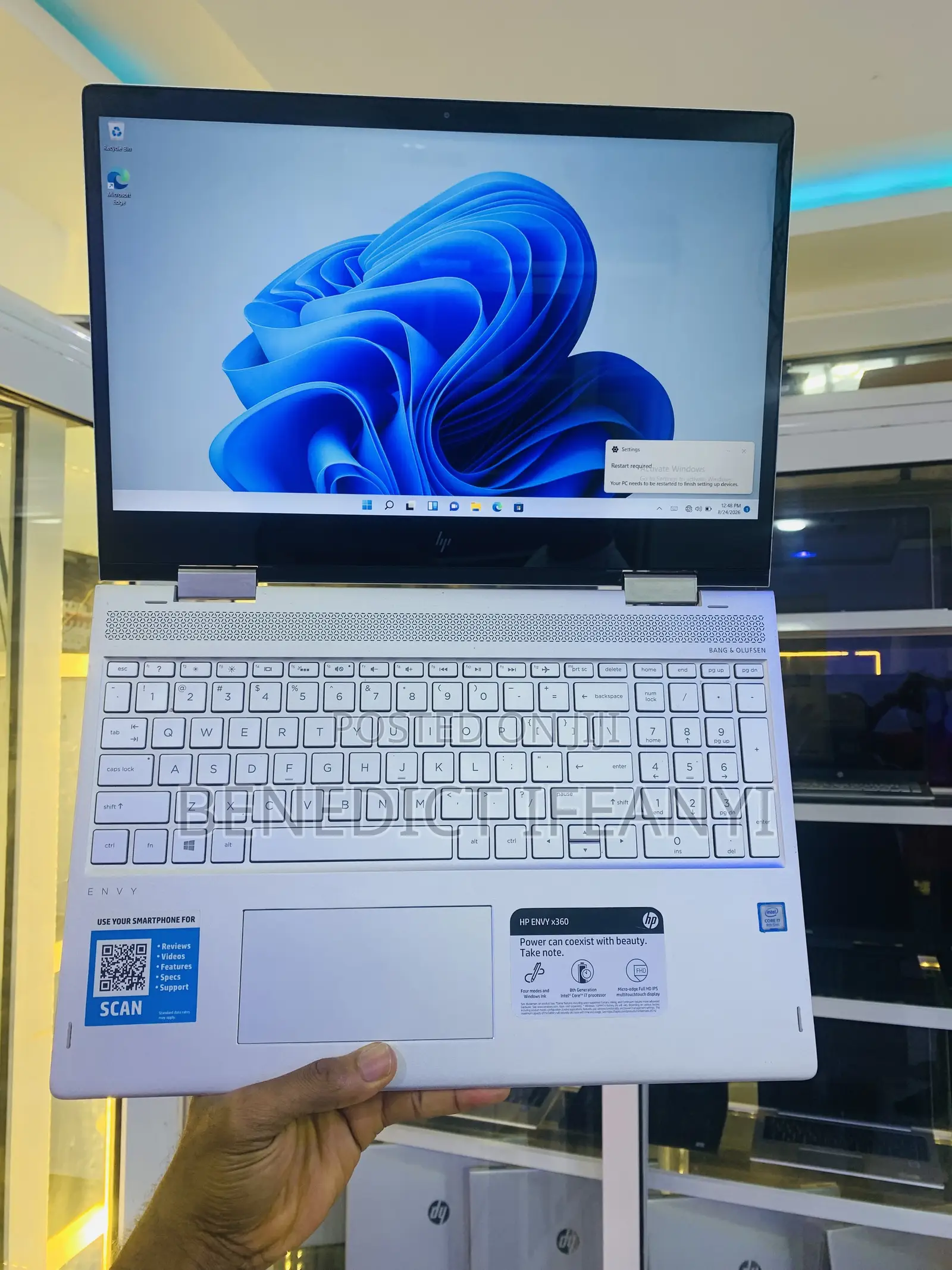 Laptop HP Envy 15-ep0xxx 16GB Intel Core i7 SSD 256GB
