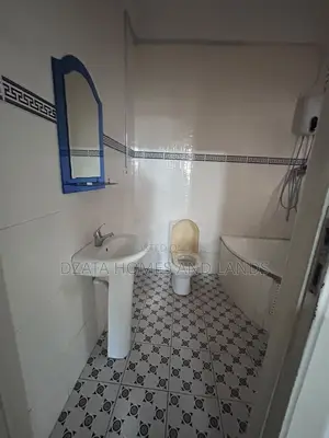 3bdrm House in Collins Dawda, Spintex for rent