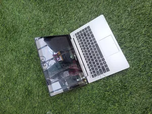 Laptop Asus VivoBook S400CA 8GB Intel Core i3 HDD 500GB