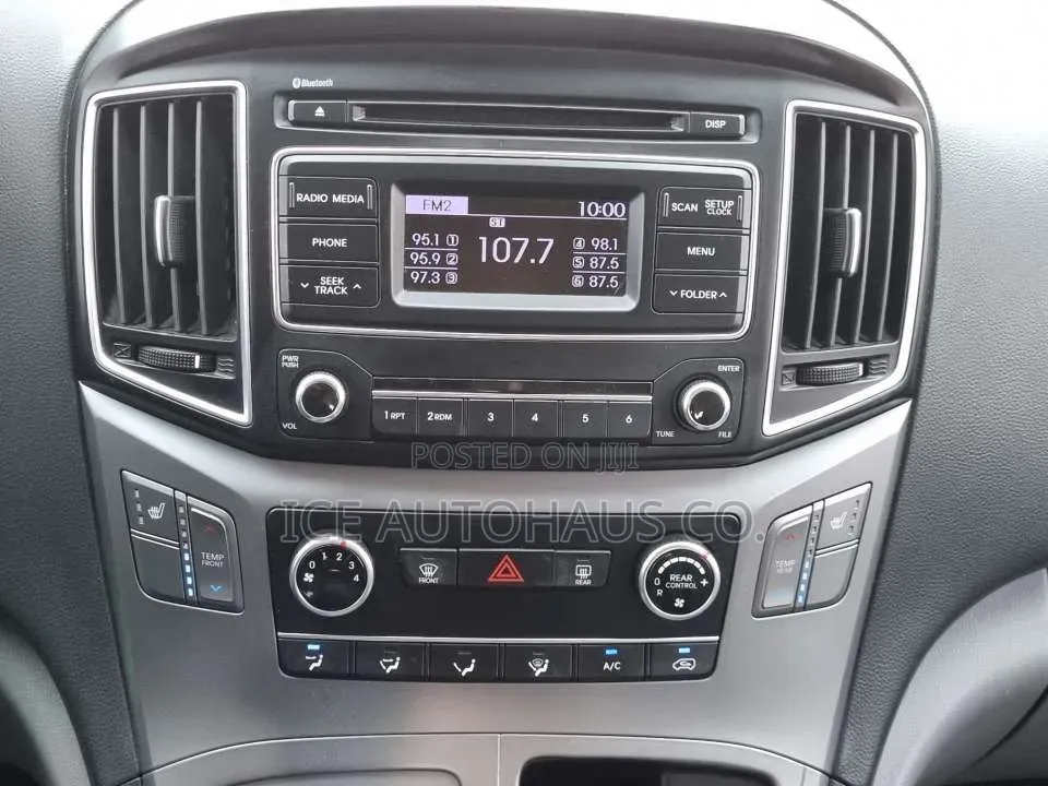 Hyundai Starex 2018 Grey