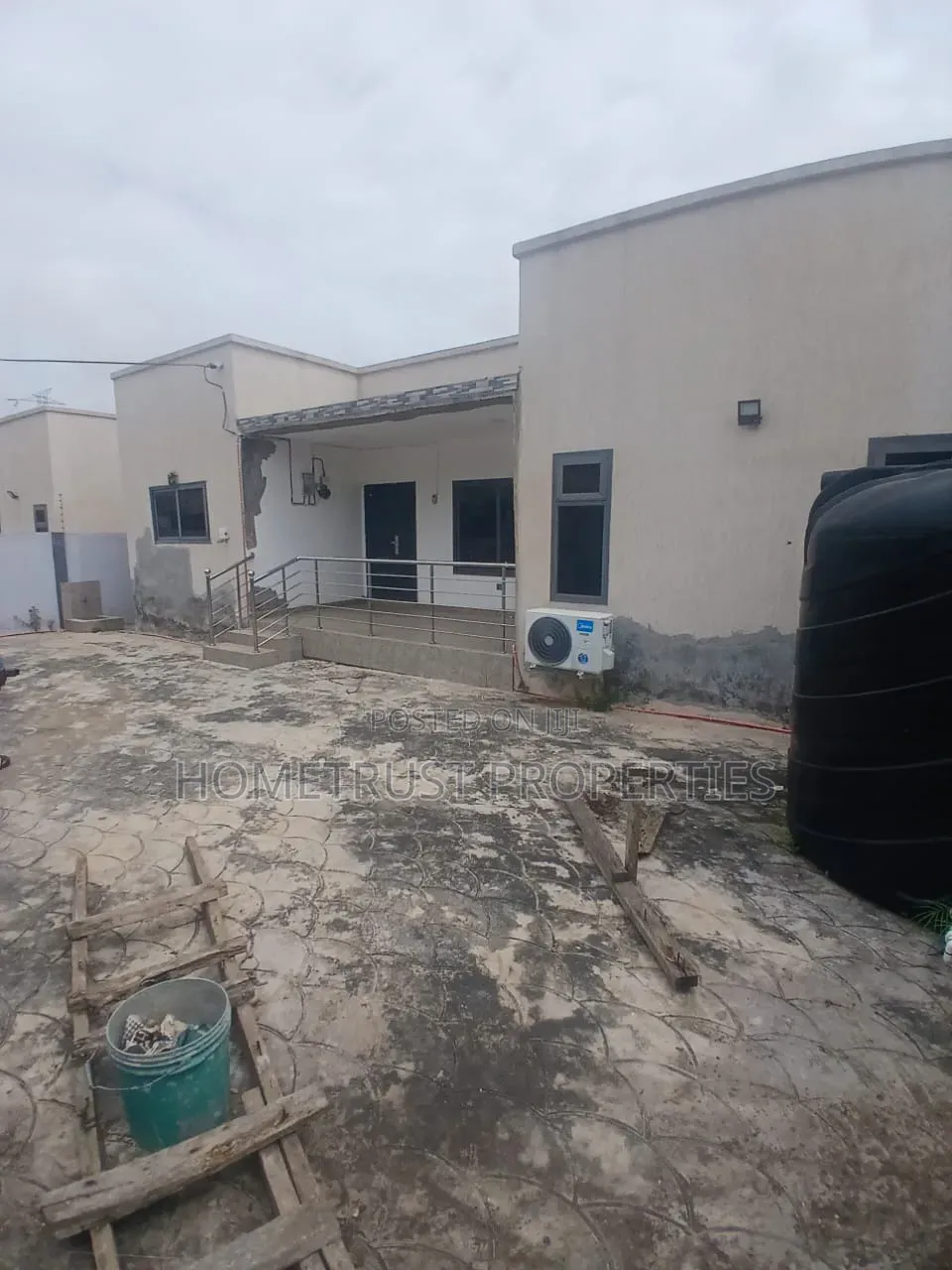 4bdrm House in Pokuase Acp for rent