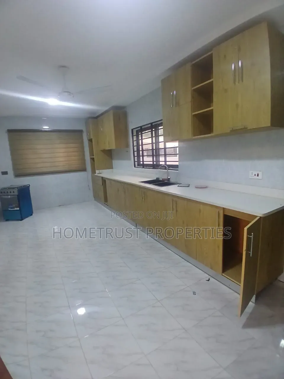 4bdrm House in Pokuase Acp for rent