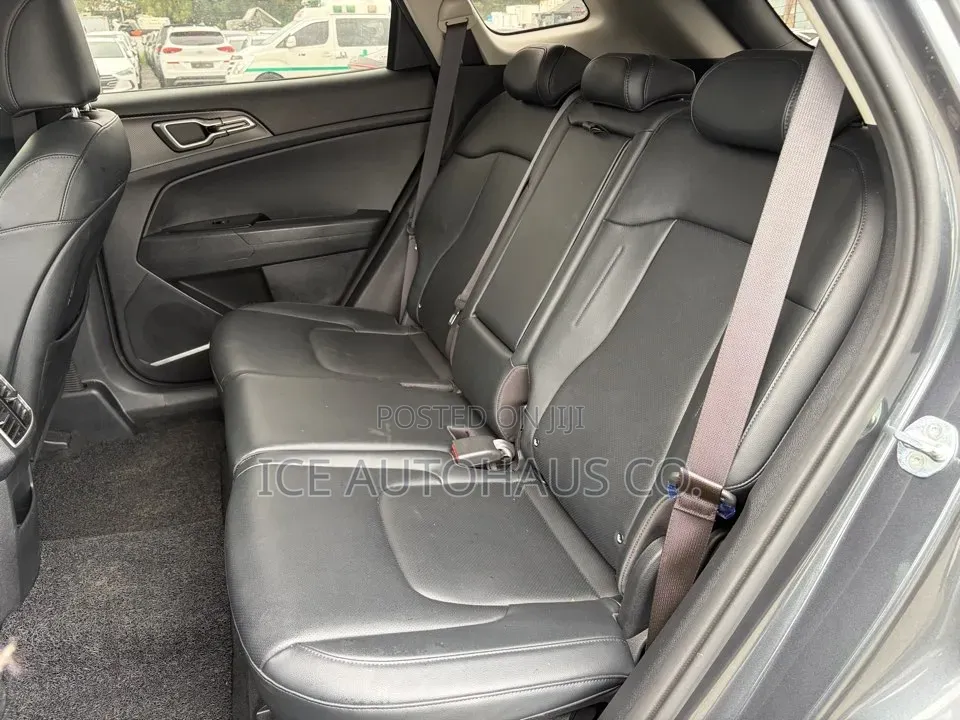 Kia Sportage 2022 Gray