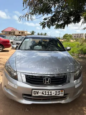 Honda Accord 2011 Silver