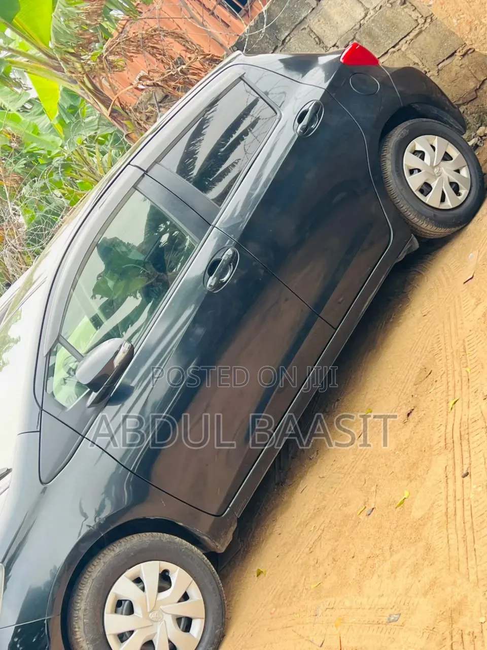 Toyota Vitz 2015 Black