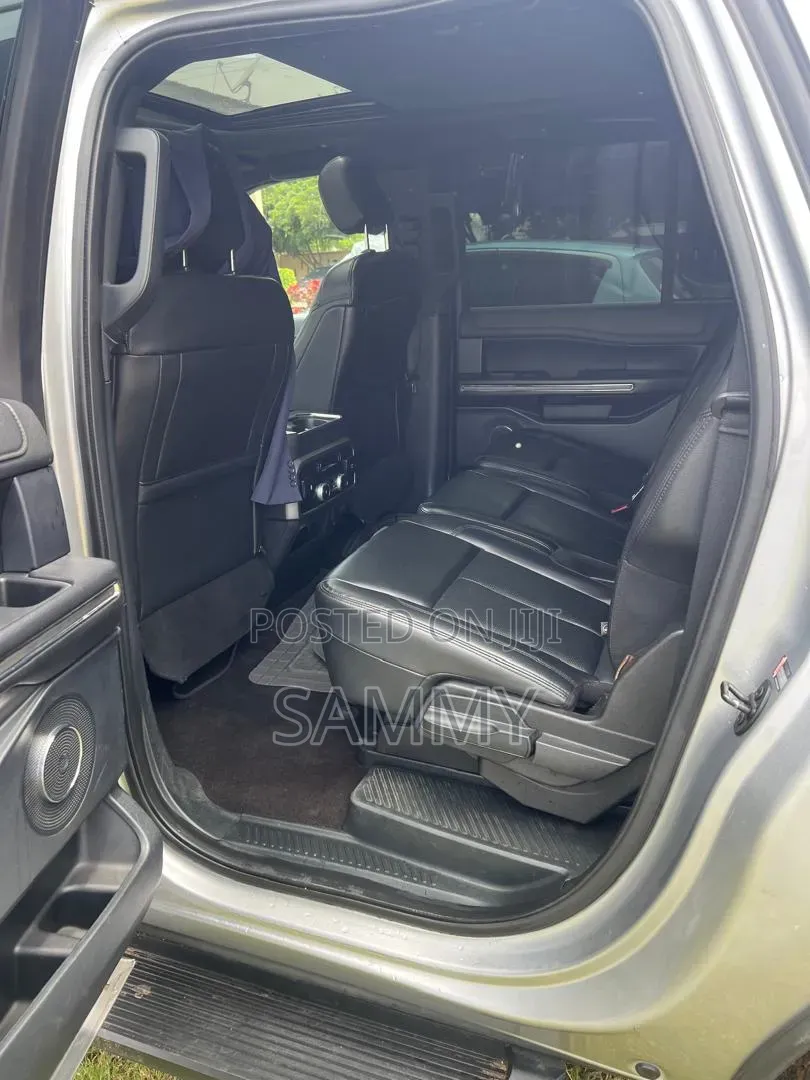 Ford Expedition 2019 Gray