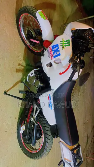 Honda 1999 White