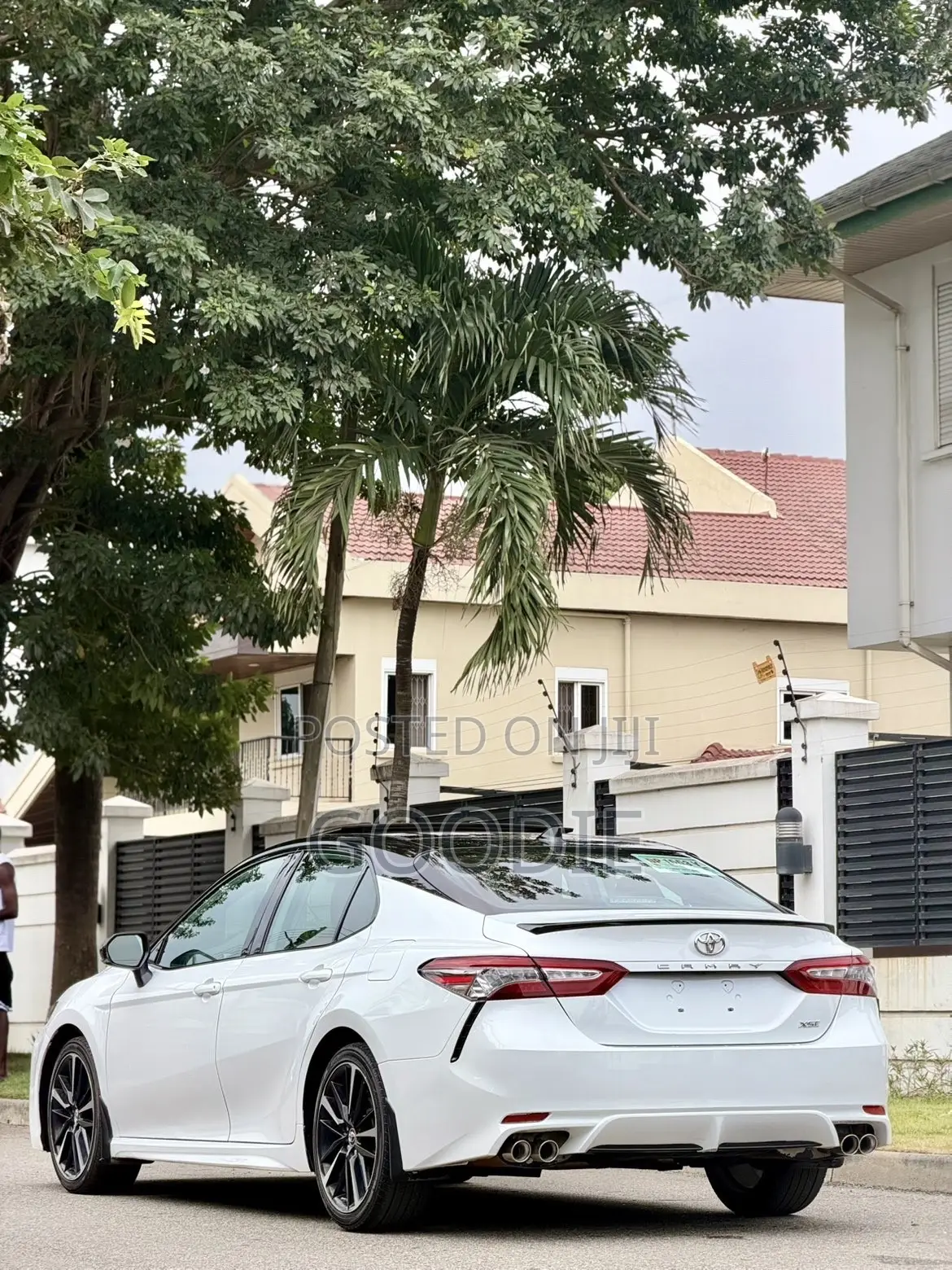 Toyota Camry XSE (2.5L 4cyl 8A) 2019 White