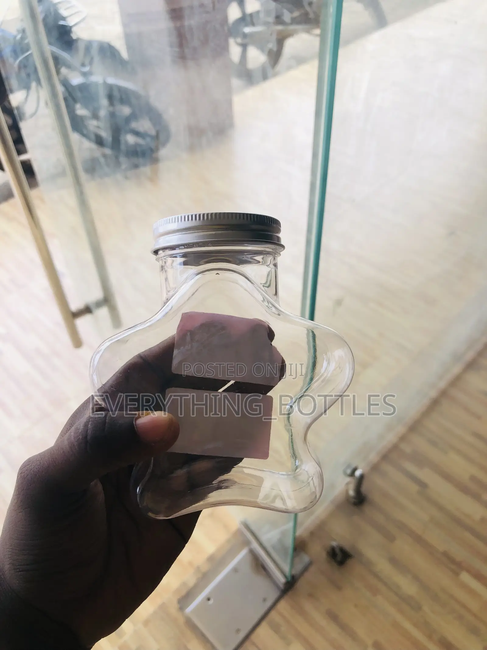 Plastic Bottles/Jars (300ml - 500ml)