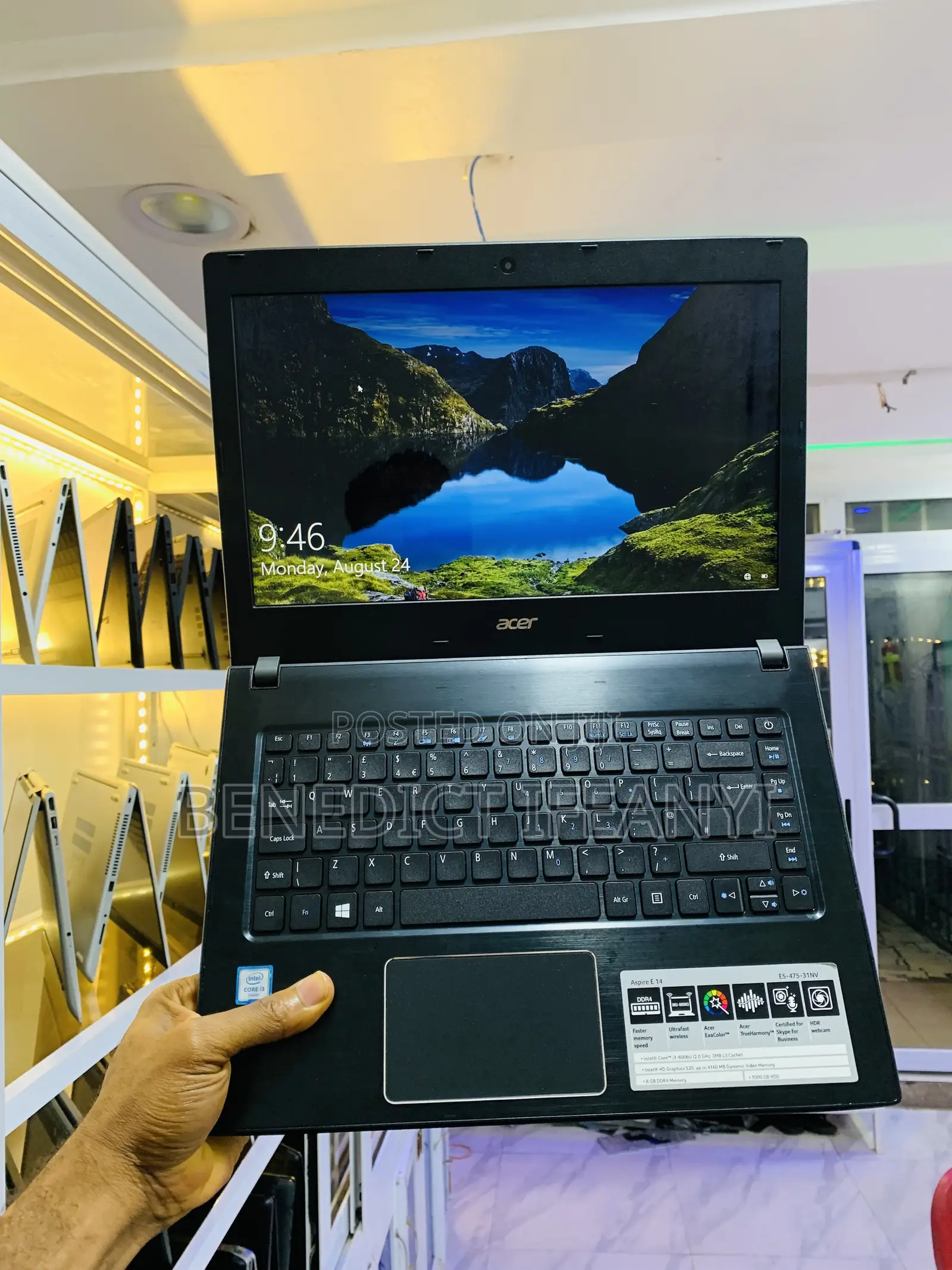Laptop Acer Aspire E1 8GB Intel Core i3 HDD 1T