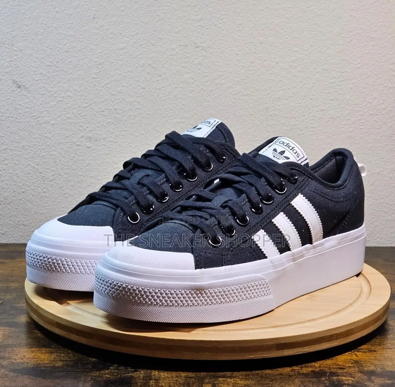Adidas Nizza Platform Low "Black / White