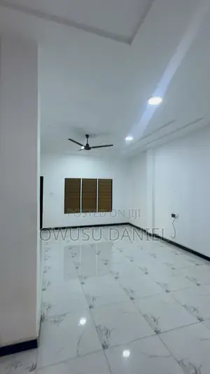 3bdrm Apartment in Anwomaso Nanahɔ, Kumasi Metropolitan for rent