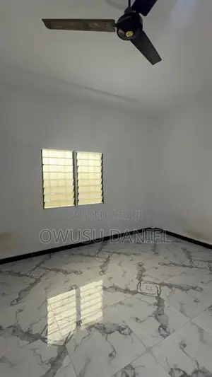 3bdrm Apartment in Anwomaso Nanahɔ, Kumasi Metropolitan for rent