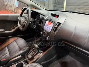 Kia Cerato 2016 Silver