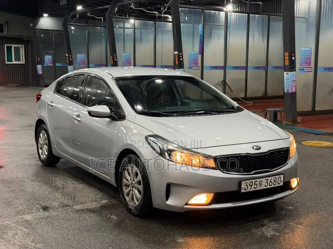 Kia Cerato 2016 Silver