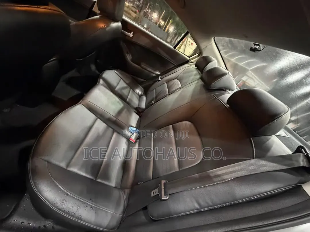 Kia Cerato 2016 Silver