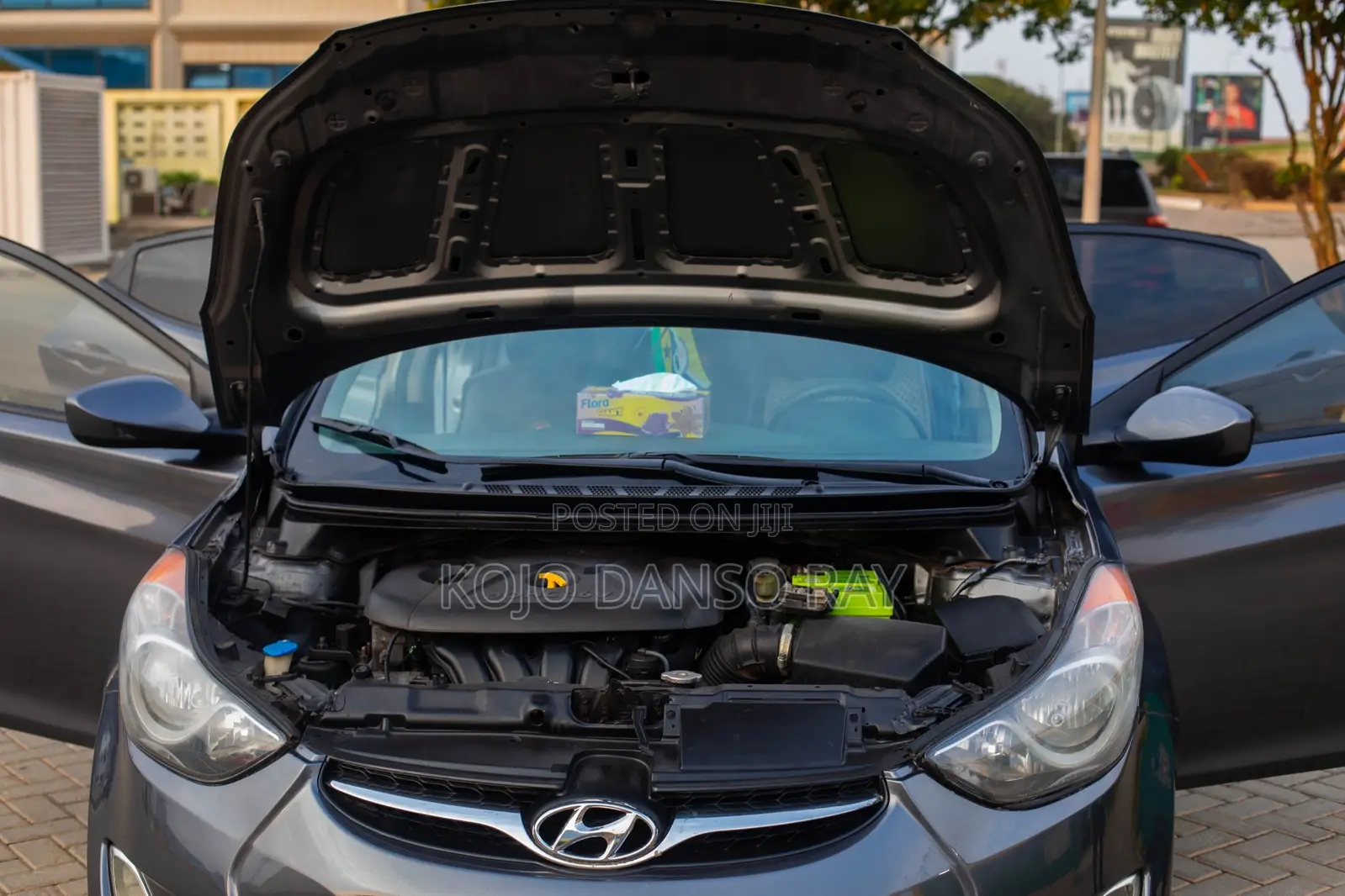 Hyundai Elantra SE 4dr Sedan (1.8L 4cyl 6A) 2014 Gray