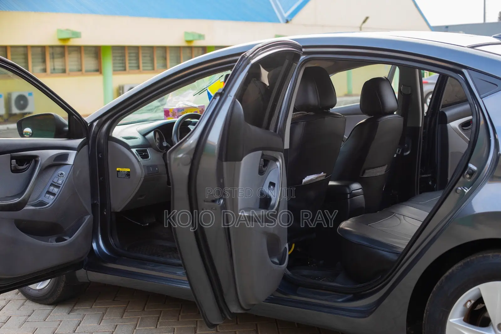 Hyundai Elantra SE 4dr Sedan (1.8L 4cyl 6A) 2014 Gray